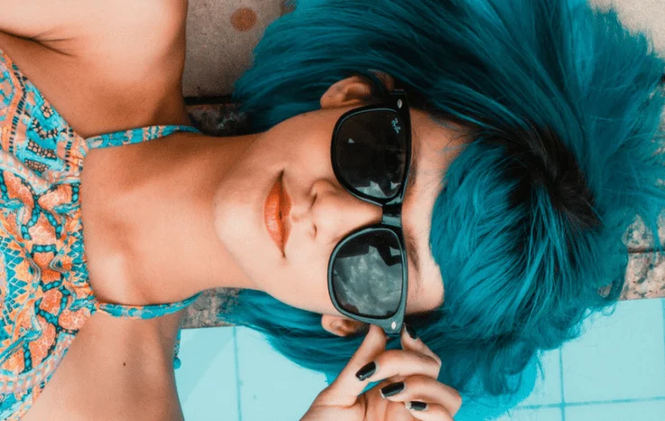 green-hair-women-864x467 green-hair-women-864x467